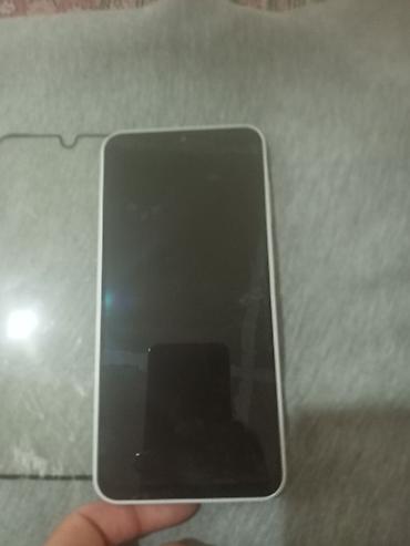 redmi mi 11 5g: Samsung Galaxy A26 5G, 256 GB, rəng - Ağ — 5