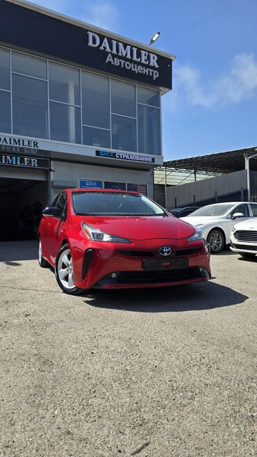 Toyota: Toyota Prius: 2021 г., 1.8 л, Автомат, Гибрид, Хэтчбэк