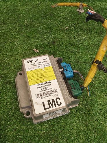 Блок управления подушками безопасности (Airbag Control Unit) Hyundai