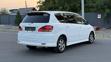 Toyota: Toyota Ipsum: 2002 г., 2.4 л, Автомат, Газ, Минивэн — 4