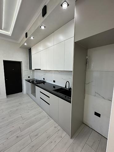 Продажа коттеджей и домов: 5 и более комнат, 250 м², 4 соток, Бишкек, Рухий Мурас ж/м Агентство недвижимости at lalafo.kg — 8 Продажа коттеджей и домов: 5 и более комнат, 250 м², 4 соток, Бишкек, Рухий Мурас ж/м Агентство недвижимости — 8