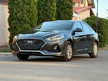 автомобиль на кредит: Hyundai Sonata: 2019 г., 2 л, Автомат, Газ, Седан