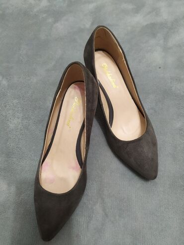 Женская обувь: Туфли 36, цвет - Серый