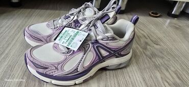 женские красные кроссовки: Кроссовкалар, 37, Anta, Жаңы, түсү - Кызгылт, Өзү алып кетүү