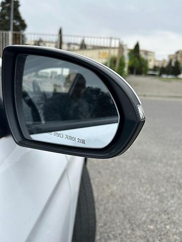 elantra duman: Hyundai Elantra: 1.6 l | 2018 il Sedan — 10