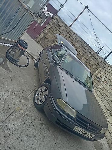 Opel: Opel Astra F hatchback Xüsusiyyətlər: - Korpus: 5 qapılı hatchback - — 2