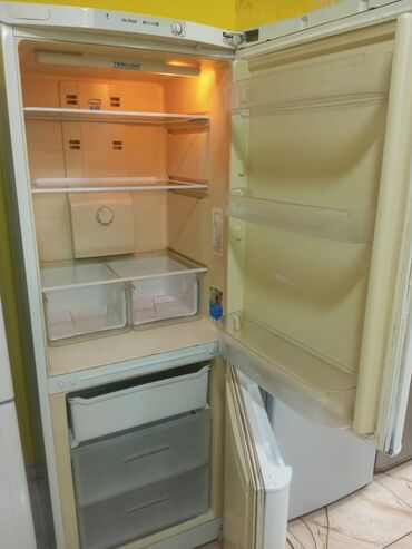 Soyuducular: 2 qapılı Beko Soyuducu Satılır, rəng - Gümüşü — 5