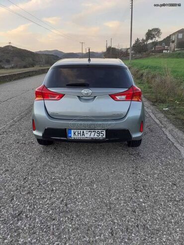 Toyota: Toyota Auris: 1.4 l. | 2013 έ. Λιμουζίνα — 9