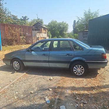 катализаторы продажа: Volkswagen Passat: 1989 г., 1.8 л, Механика, Бензин, Седан — 4