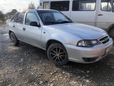 Daewoo: Daewoo Nexia: 2009 г., 1.5 л, Механика, Бензин, Седан