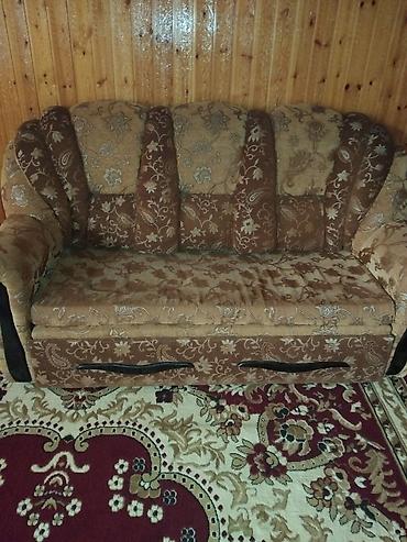 plastik qapi pencere kreditle: Açılıb-yığılan yumşaq divan dəsti. Şəkillərdə 1 böyük divan və 2 ədəd — 2