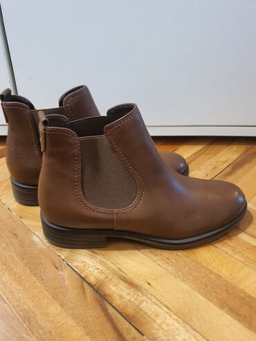 Women's Footwear: Ankle boots, Graceland, 37