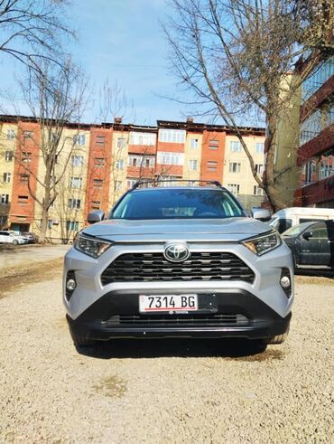 продаю тайота сурф бишкеке: Toyota RAV4: 2019 г., 2.5 л, Автомат, Бензин, Жол тандабас