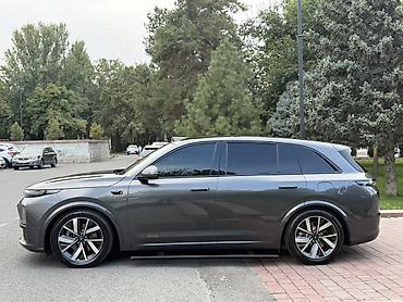 Lixiang: Lixiang L7: 2023 г., 1.5 л, Автомат, Гибрид, Кроссовер — 4