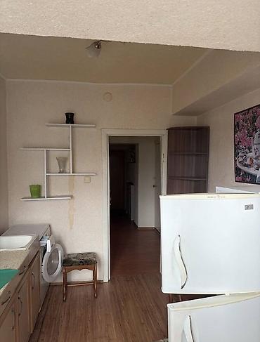 50 000: 🏠 Продаётся 2-комнатная квартира — 7 мкр 📍 7 мкр 📐 Площадь — 49 м² — 4