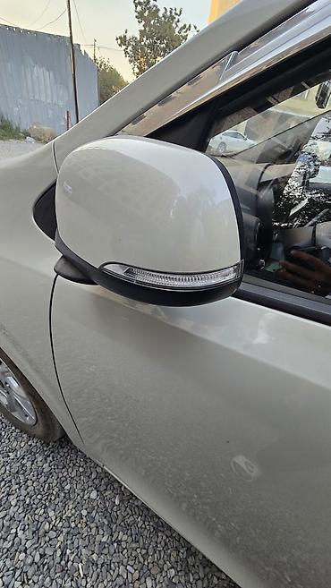 highlander platinum: Kia Morning: 2017 г., 1 л, Автомат, Бензин, Хэтчбэк — 4