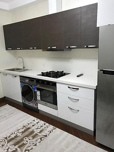 nermanovda ev: İcarəyə verilir 2 otaqlı yeni tikili 78 m², Gənclik m. Kateqoriya — 4