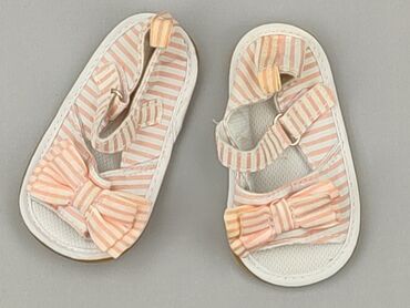 deichmann sandały dziecięce: Buciki niemowlęce, 15 i mniejsze, stan - Bardzo dobry