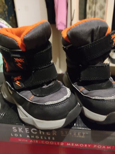фирменная детская коляска: Детские зимние ботинки Skechers (линейка Street, Los Angeles) с