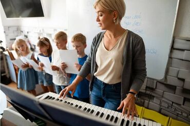 запись музыка: Талап кылынат Мугалим - Музыка, Жеке мектеп, 3-5 жылдык тажрыйба