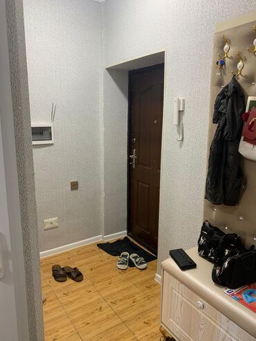 Uzunmüddətli kirayə mənzillər: Mənzil Albalı Uşaq Bağçasının binasında kirayə verilir, 11/18 mərtəbə — 8