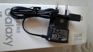 Samsung adapter.Təmiz original.Yenidir işlənməyib.Evdə başqa telefonun