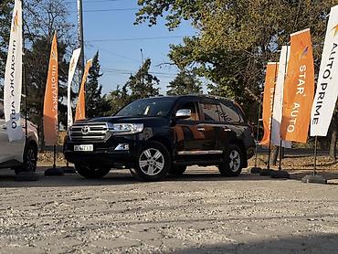 Toyota Land Cruiser: 2013 г., Автомат, Внедорожник