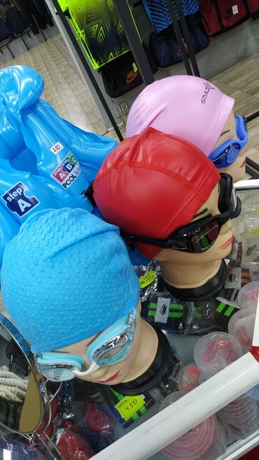 спортивные шапки: Шапки, плавательные шапки в наличии