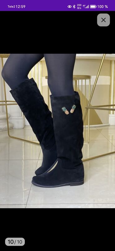 сапоги кожаные женские италия: Сапоги, 38.5, цвет - Черный