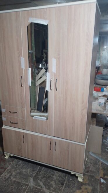 Dolablar: Yeni, Açılan, 3 qapılı Düz dolab, Dolab-asılqan, Türkiyə -da lalafo.az — 13 Dolablar: Yeni, Açılan, 3 qapılı Düz dolab, Dolab-asılqan, Türkiyə — 13