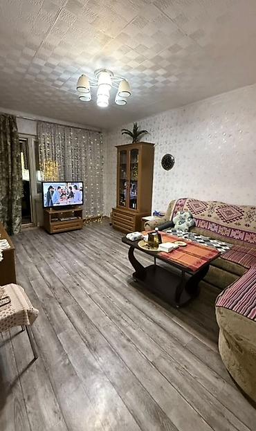 3 бөлмө, 70 м², 12-мкр 106-серия, 1 кабат, Косметикалык оңдоо