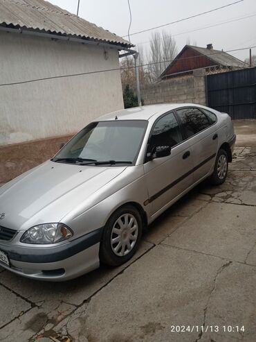 Toyota: Toyota Avensis: 2001 г., 1.8 л, Автомат, Бензин, Хэтчбэк