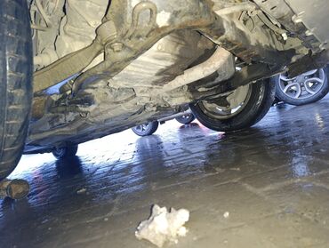 Honda: Honda Stream: 2005 г., 1.7 л, Автомат, Бензин — 4