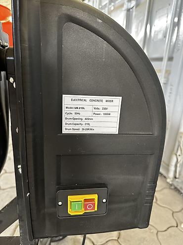 black decker: Бетономешалка Мобильная, Средняя (150 - 300 л), Новый — 2