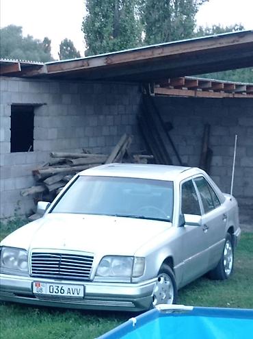 e500 124: Mercedes-Benz E-Class: 1994 г., 2.2 л, Седан — 2