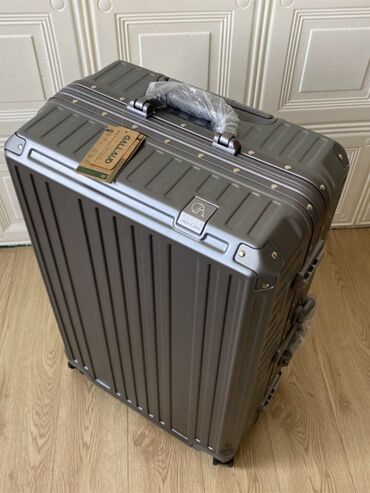 Чемоданы: Продаю чемоданы на любой вкус и цвет. Хорошие цены. Есть все размеры at lalafo.kg — 21 Чемоданы: Продаю чемоданы на любой вкус и цвет. Хорошие цены. Есть все размеры — 21