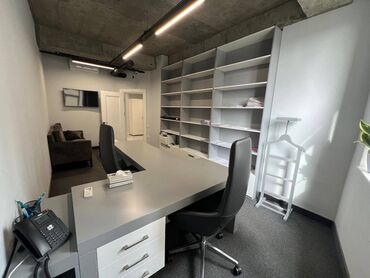 Ofislər: Xətai metrosunun yanında 16 mərtəbəli binanın 2-ci mərtəbəsində 5 otaq — 7