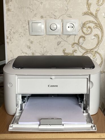 принтер старый: Принтер canon lbp6030 практический новый, Пользовались пару раз