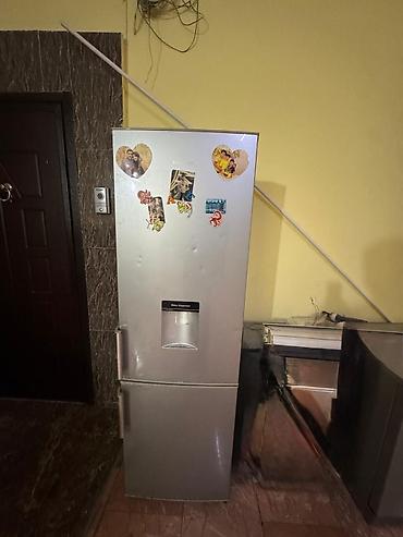 Hisense soyuducu 300azn. Olcu 180x55. Unvan 8mkr Nigaz lalafo.az -da Hisense soyuducu 300azn. Olcu 180x55. Unvan 8mkr Nigaz