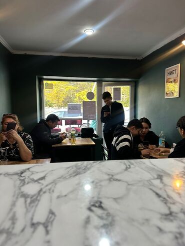 Фастфуд: Срочно продаю фасфуд в центре города. Не попадает под снос !!!!Не