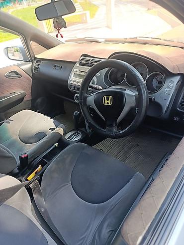 машины до 150000: Honda Fit: 2004 г., 1.3 л, Вариатор, Бензин, Хэтчбэк — 3