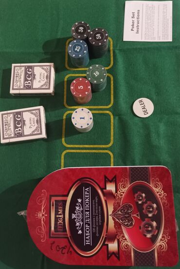 uşaq oyuncaq dəsti schleich: Poker dest fiş 
120 fiş+2 dəst kart+oyun xalçası+dealer fişi