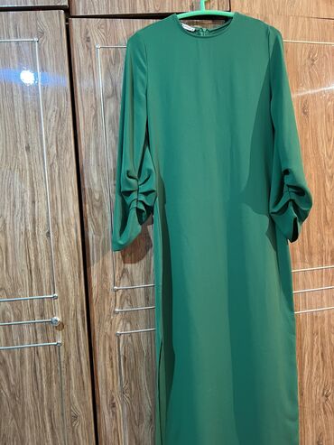 турецкие женские платья: S (EU 36), M (EU 38), цвет - Зеленый
