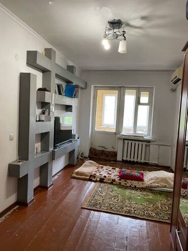 Продажа квартир: 1 комната, 38 м², Индивидуалка, 5 этаж, Старый ремонт