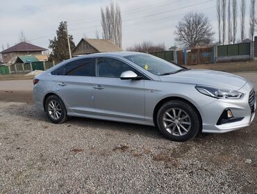 старекс в бишкеке: Hyundai Sonata: 2017 г., 2 л, Типтроник, Газ, Седан