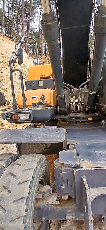 Экскаваторы: Экскаватор, Hyundai, 2020 г., Колесный — 11