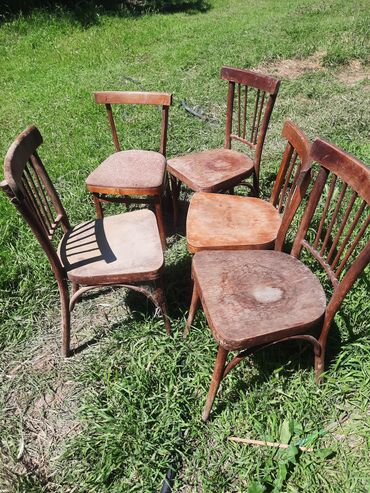 комплект стол и стулья: Комплект стол и стулья Б/у