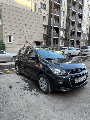 машина спарк: Chevrolet Spark: 2018 г., 1 л, Автомат, Бензин, Хэтчбэк