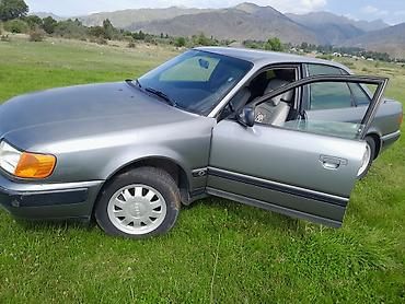 наклатка: Audi 100: 1992 г., 2.6 л, Механика, Бензин, Седан — 2