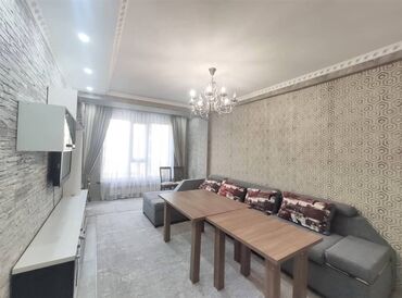 сдаётся квартира рядом рынок дордой: 1 комната, 50 м², Элитка, 3 этаж, Евроремонт